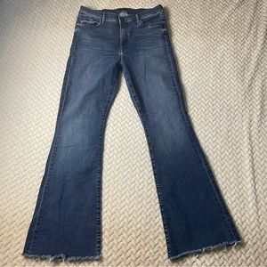 MOTHER Weekender Fray Jeans Size 31